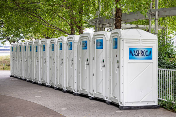 Best Sanitation services for porta potties  in Becker, MN