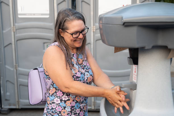 Best Porta potty rental near me  in Becker, MN